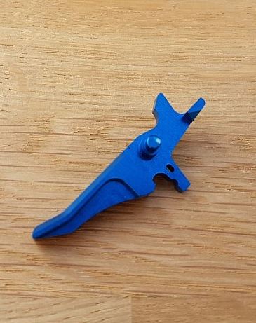 Grilletto per serie M4/M16 in CNC Retro Arms -Tipo J- (BLU)