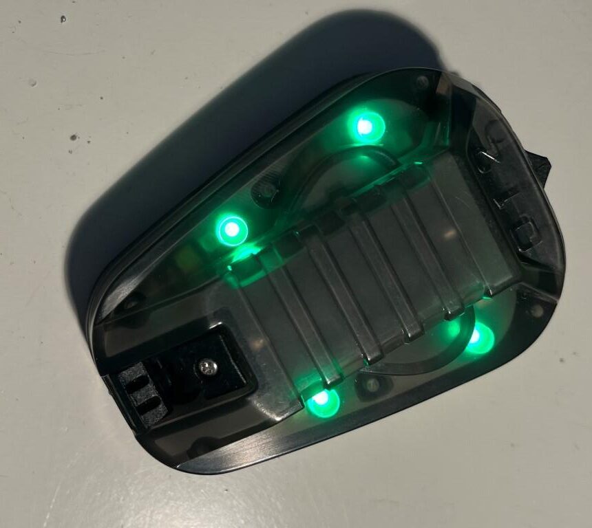 LED warning light for Element helmet (VERDE)